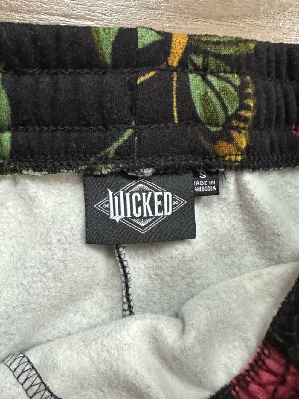 Wicked sweatpants jogger pants - Great condition - Size Small - Picture 4 of 4